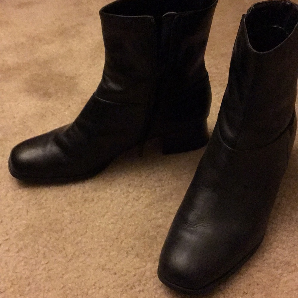 Black boots